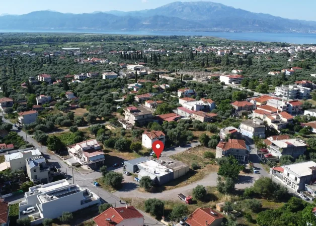 ΠΩΛΕΙΤΑΙ ΕΠΕΝΔΥΤΙΚΟ ΕΠΑΓΓΕΛΜΑΤΙΚΟ ΑΚΙΝΗΤΟ 320 τ.μ. – ΛΥΓΙΑ ΝΑΥΠΑΚΤΟΥ